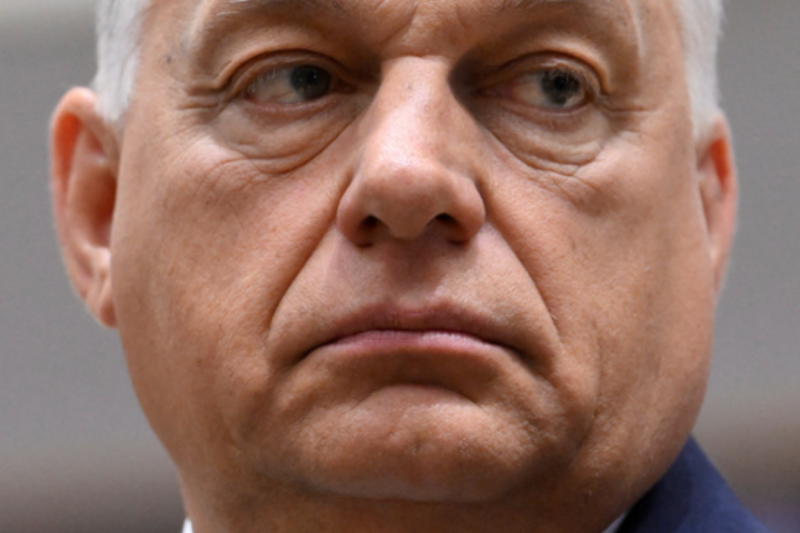 Indítványozta Orbán Viktor letartóztatását az ukrán pénzszállítók ügyvédje.